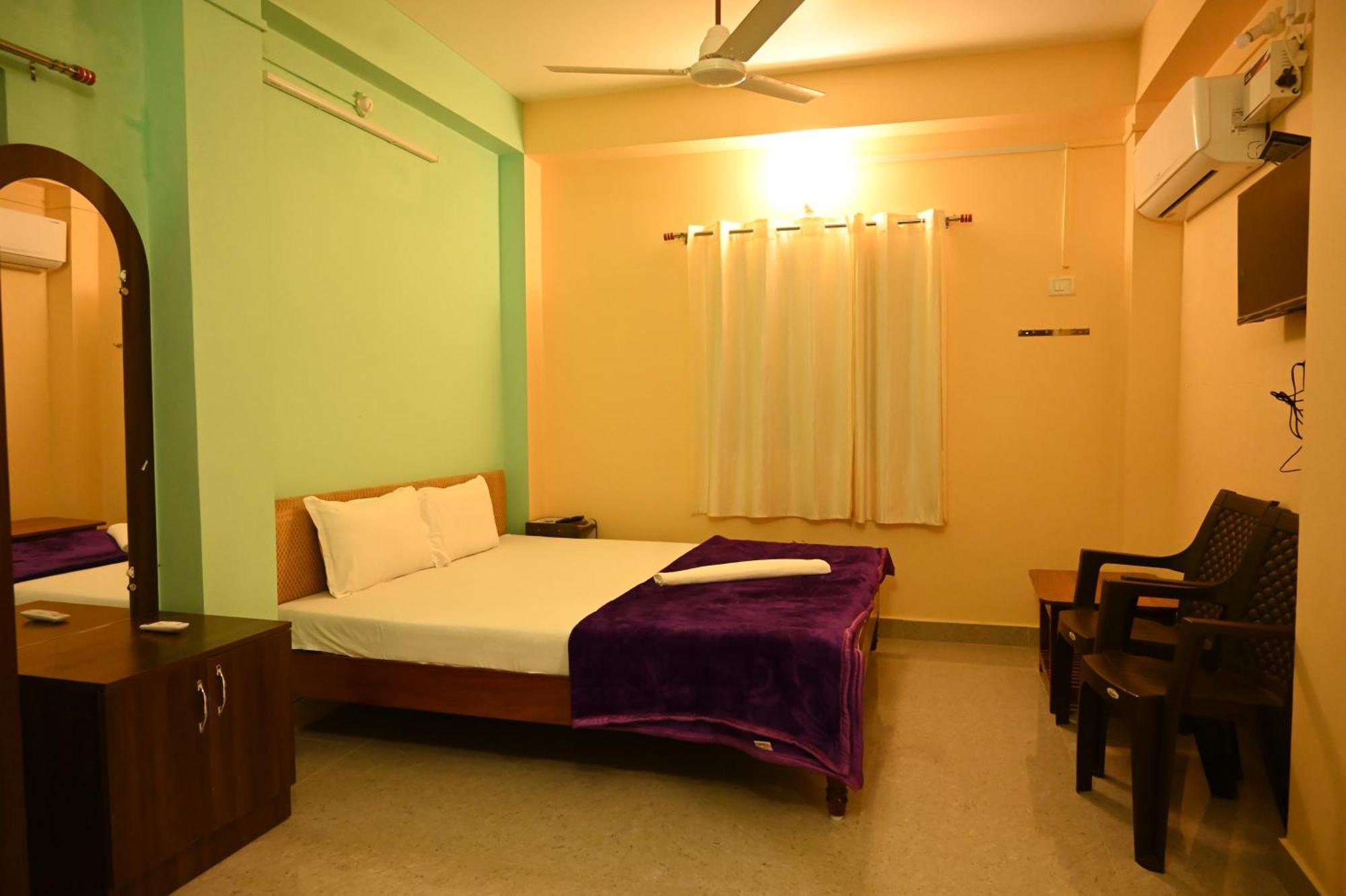 Royal Seaview Residency Apartment พอร์ตแบลร์ ภายนอก รูปภาพ